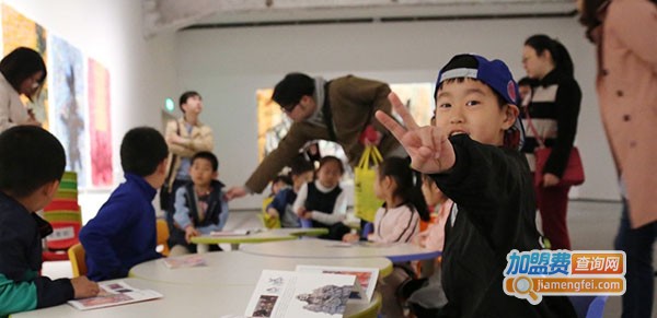 美智美乐少儿美术加盟费