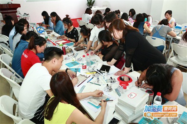 美社时尚技能培训加盟费