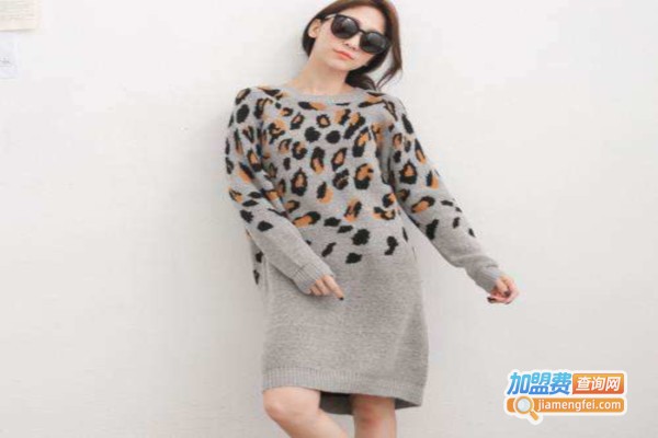 白鸟花子女装加盟费