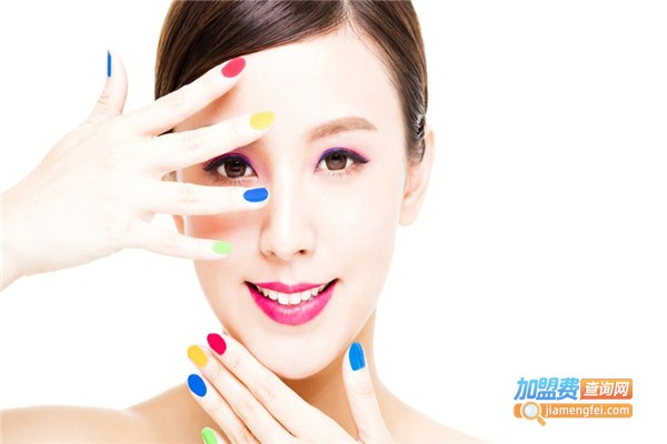 阳光女人美容加盟费