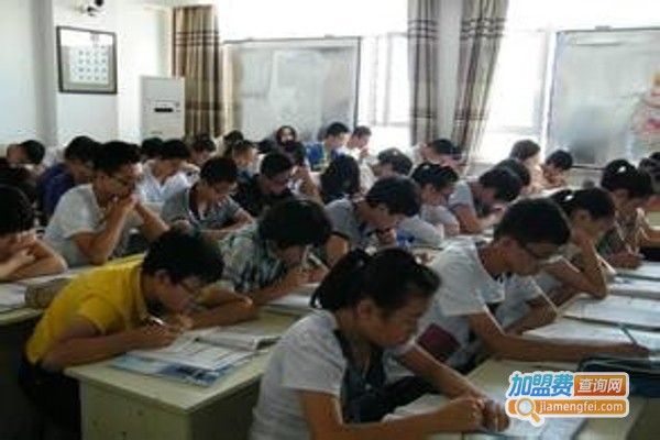 华闳教育加盟费