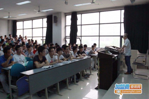 名坤教育加盟费