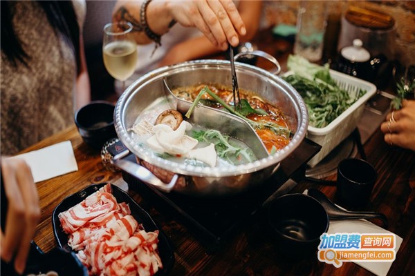 鱼锅一家人火锅加盟费