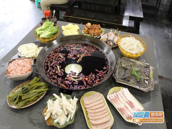 鑫百信老火锅加盟费