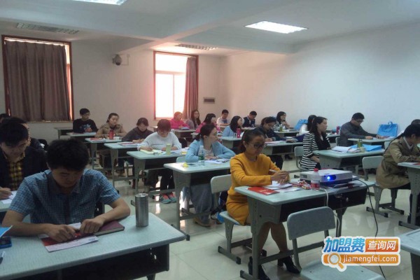 华图公务员考试培训加盟费