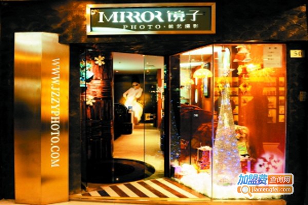 镜子装艺摄影