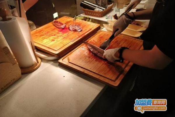 紫峰牛排加盟门店