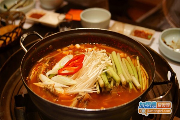 虹跃过桥米线加盟费