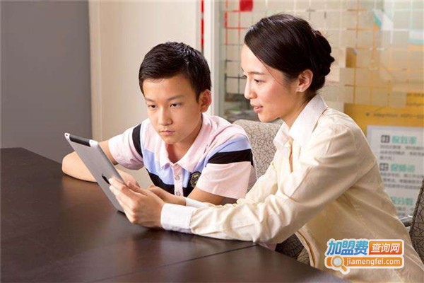 金铧天下教育加盟费