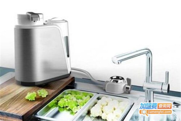 月牙泉净水机加盟