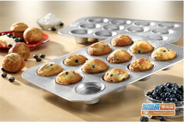 麦优烘焙坊加盟费