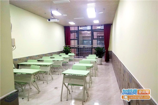 浮莱教育加盟费