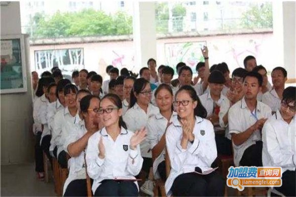 雅言普语培训加盟费