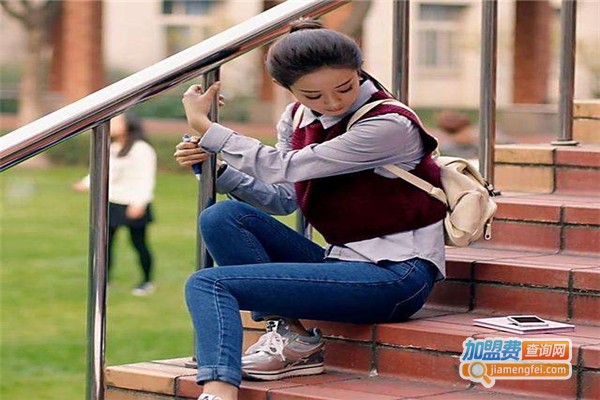 hooopu牛仔裤加盟费