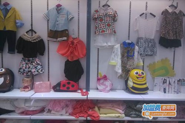 小贝乐婴儿用品加盟门店