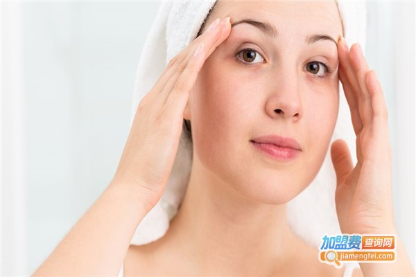 瓷娃娃美容加盟费