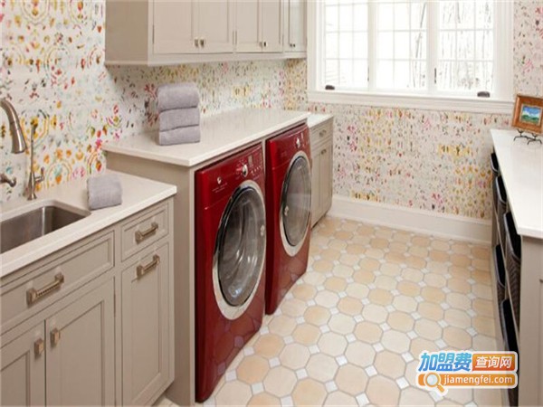 雅美洗衣加盟费