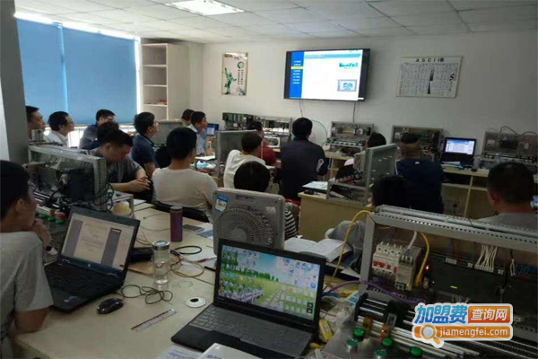 青鹏PLC培训加盟费