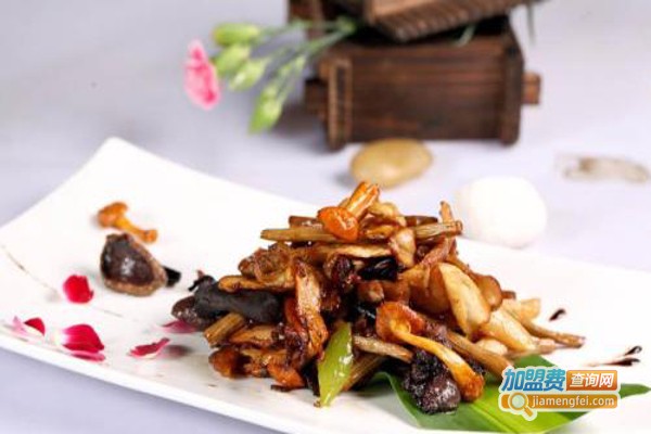 野荷花语中餐加盟费