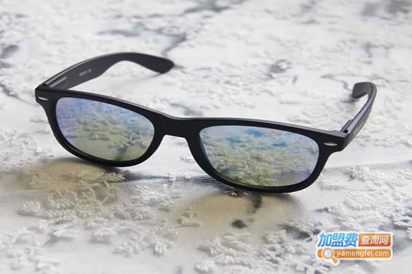 明仁眼镜加盟店