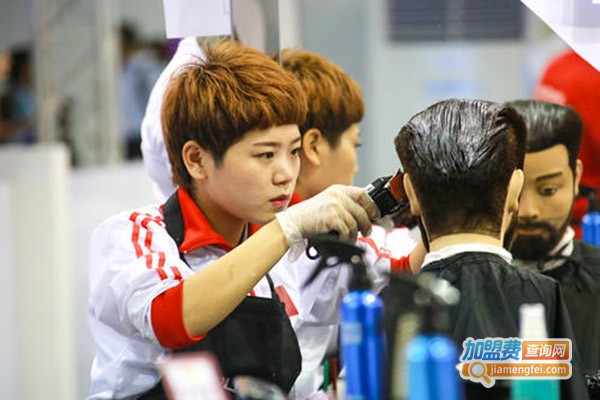 俪真头皮养护美发加盟门店