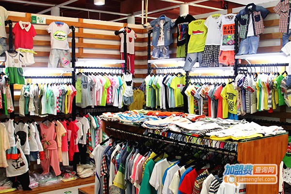 贝贝城童装加盟门店