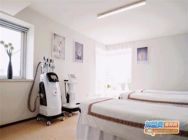 波仔美容加盟费