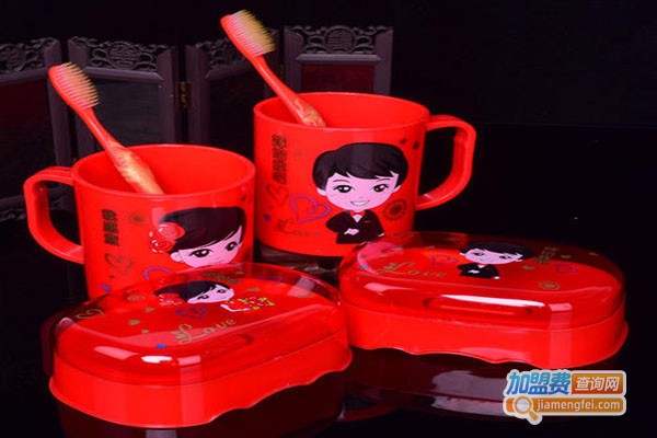 钟爱一生情侣用品