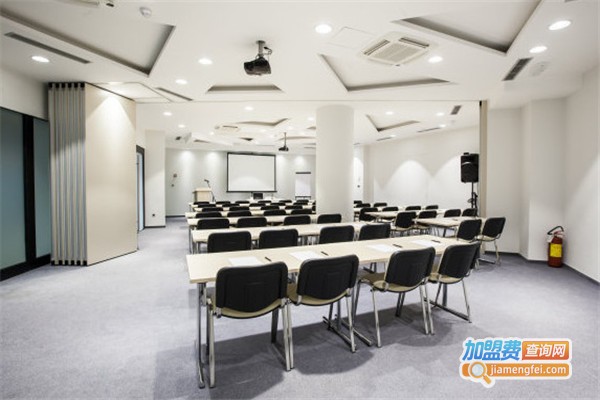 泛欧教育加盟费