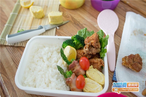 爽口快餐加盟费