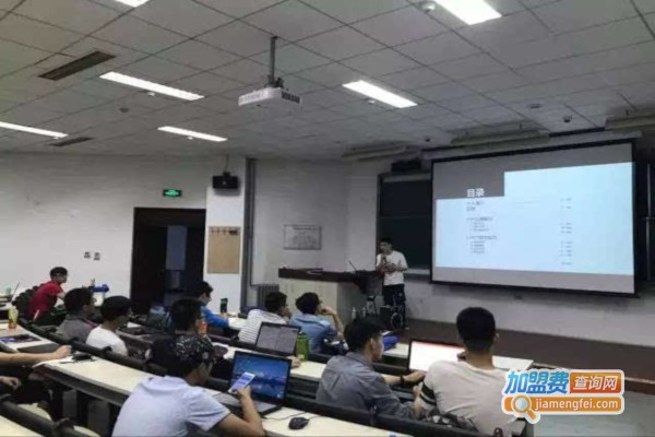 青软培训加盟费