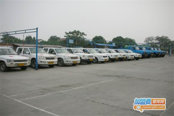 鹏程驾校加盟费