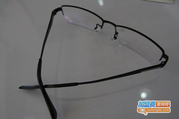 康明眼镜加盟费