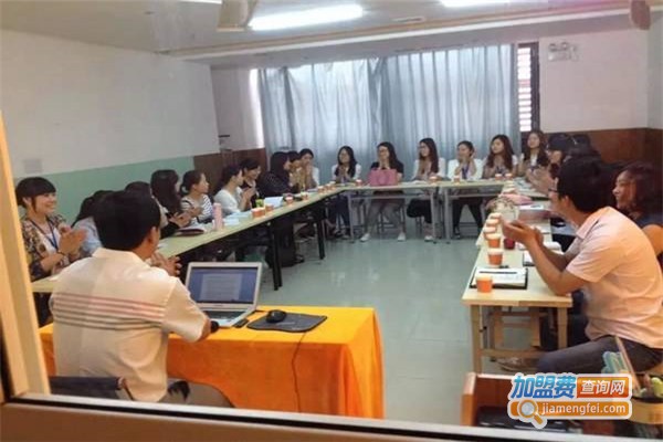 硕原教育加盟费