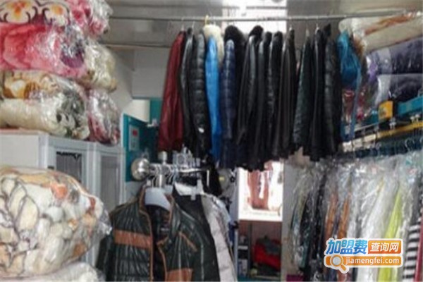 四季洗衣加盟费