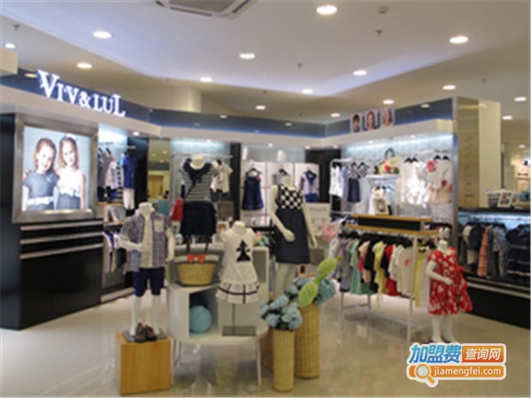 诺唯雅童装加盟费