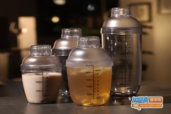 雪克摇摇手摇奶茶加盟费