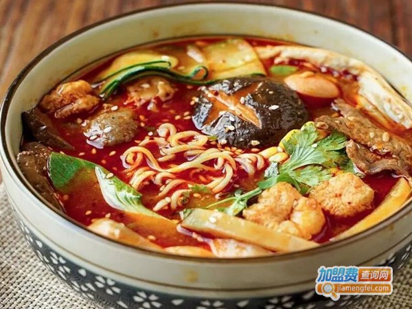 辣客小镇麻辣烫