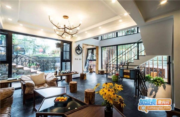 老木匠装饰装潢加盟费