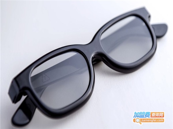 完全眼镜加盟门店