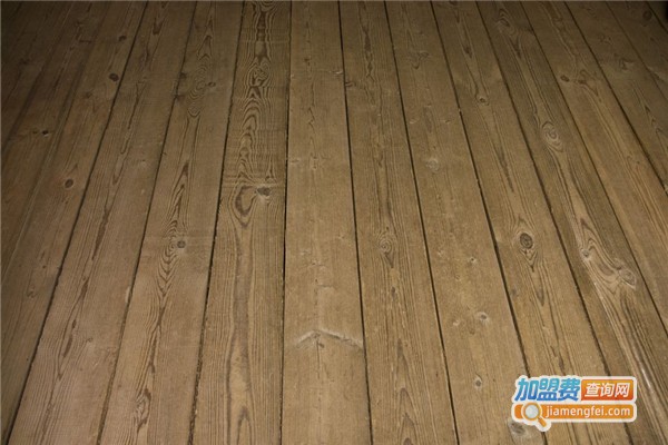 金舰地板加盟费