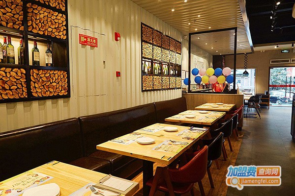 极度比萨加盟门店