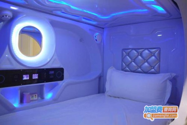 【太空舱旅馆加盟】开店加盟太空舱旅馆，一年就赚很多！