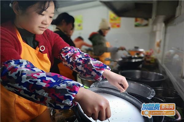 香飘飘小吃培训加盟费