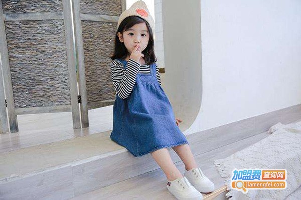 西域童话童装加盟门店