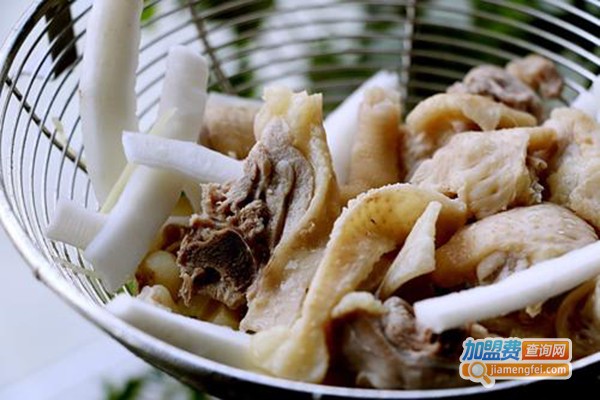 润园四季椰子鸡火锅加盟费