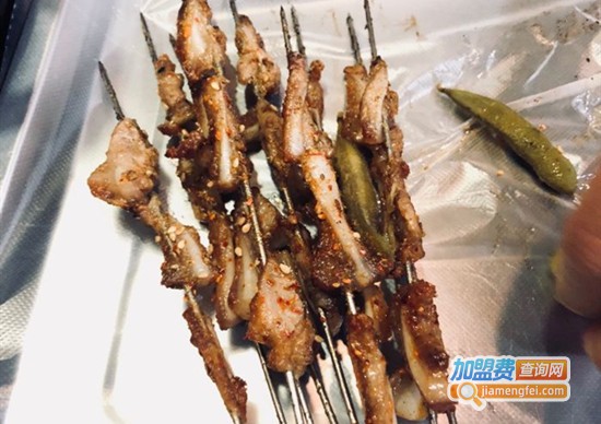 童小串烧烤加盟门店