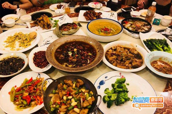 吉日格勒铁板烧家常菜加盟费