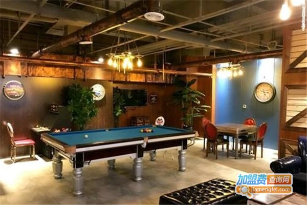 小聚轰趴馆加盟