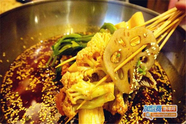 小渝府的串加盟费